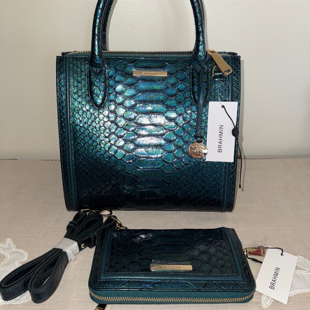 Brahmin Small Caroline with matching wallet NWT